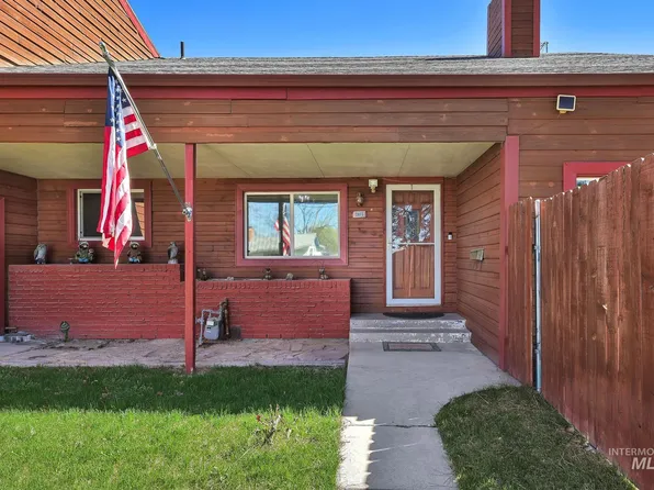 2015 Washington Ave, Caldwell, ID 83605