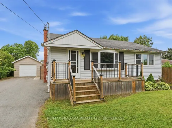 7 Sequoia Ave, Saint Catharines, ON L2M 3C9