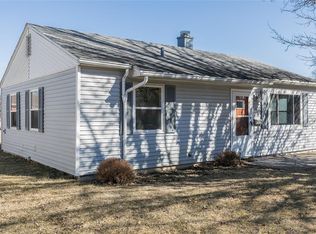 404 Linwood St SW, Cedar Rapids, IA 52404