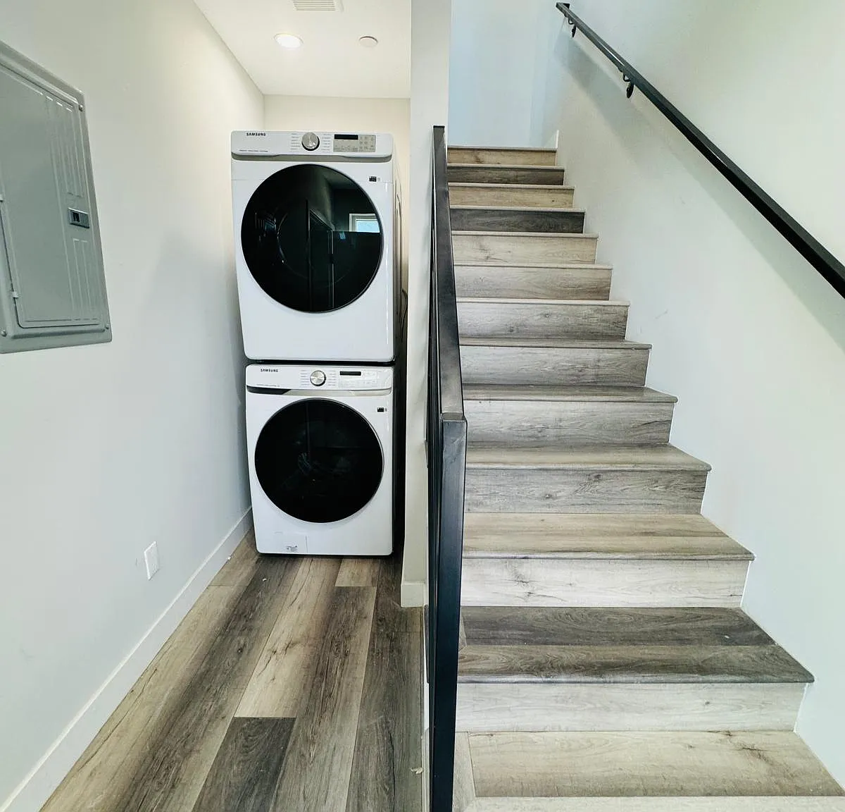 1 bed, 350 sqft, $700 — Photo 4