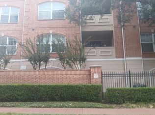 2100 Welch St APT C113, Houston, TX 77019