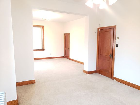 3rd image of 2136 Washington Ave APT 1