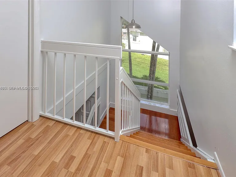 4761 NW 98th Pl — Photo 18