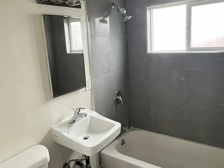 5500-5526 Rosemead Blvd — Photo 8