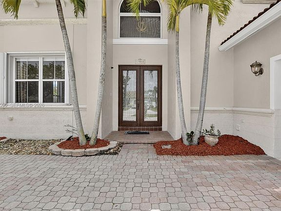 5th image of 19018 NW 23rd Pl