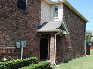 2920 Muirfield Dr, Lewisville, TX 75067