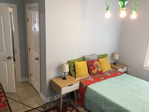 1827 Avenue O, Unit Up: Bedroom 1