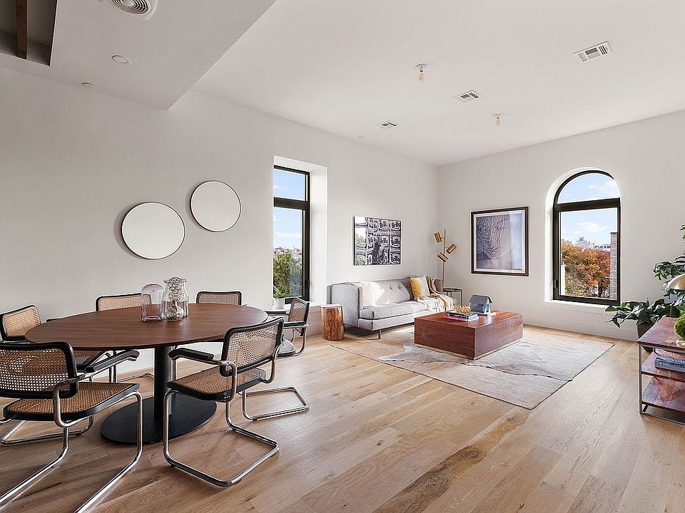 1st image of 10 Quincy St #4E