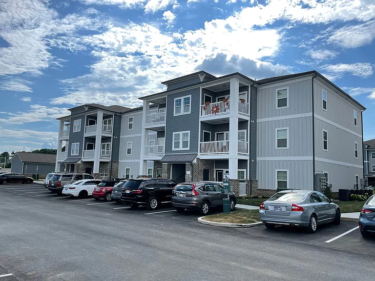 Vintage Hunters Crossing Apartments — Photo 47