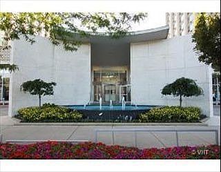 5th image of 3600 N Lake Shore Dr APT 2421