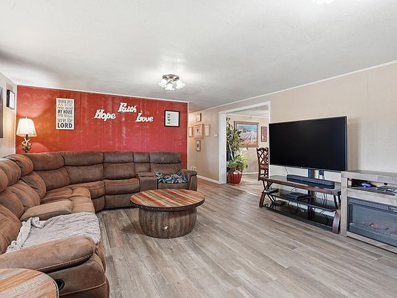 5th image of 305 8th St