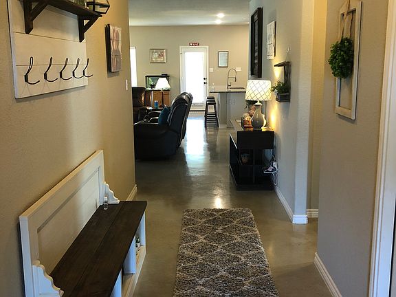 2nd image of 4002 Corinne Dr