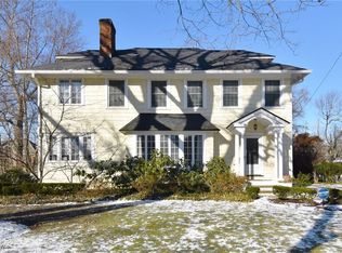 2914 Claremont Rd, Shaker Heights, OH 44122