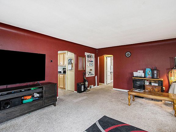 5th image of 109 Fairfield Dr