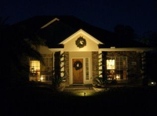 12101 Cedar Gully Rd, Beach City, TX 77523