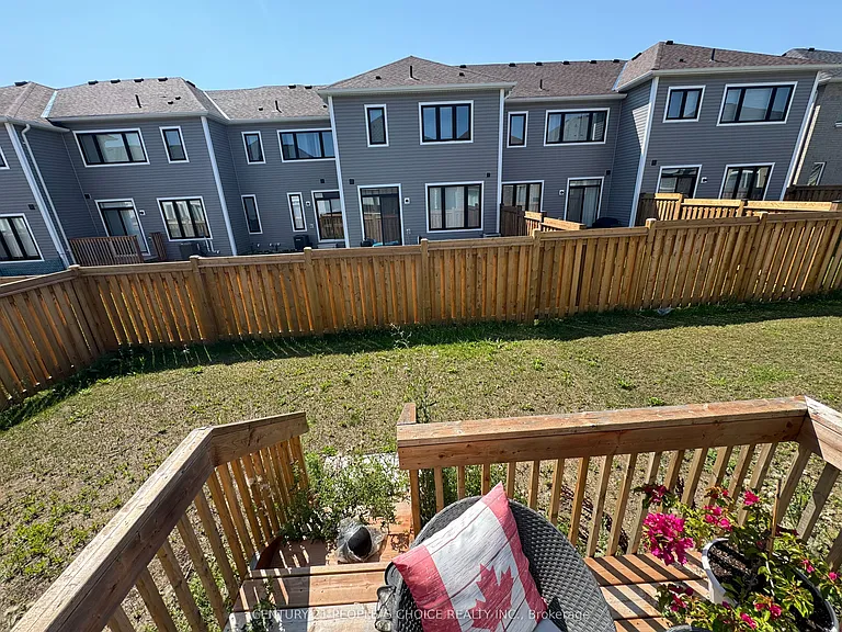 61 Valleybrook Rd — Photo 15
