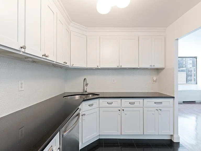 270 Luis M Marin Blvd #8E — Photo 10