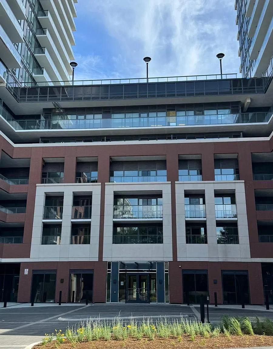 2 bed, $1,950 — Photo 3