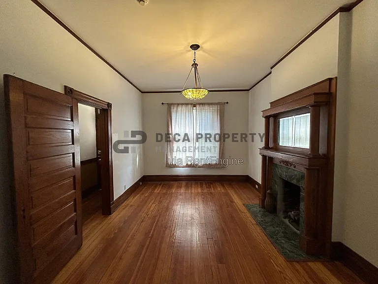 2304 Russell Blvd #1E — Photo 8
