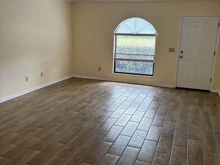 23217 Club Villas Dr — Photo 7
