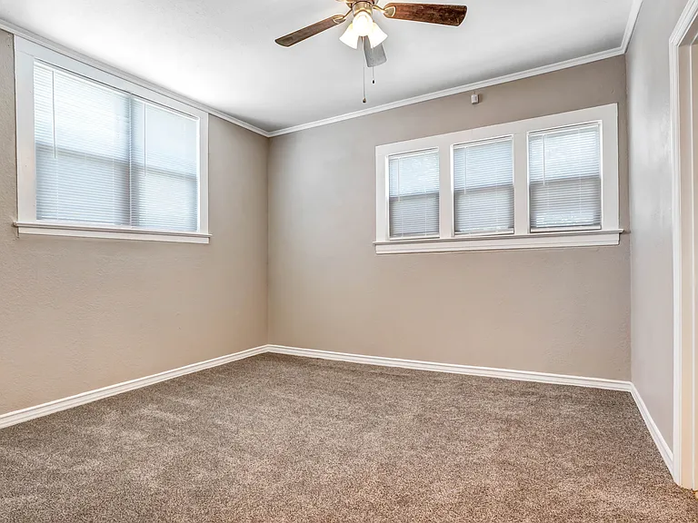 6998 Palm Ave — Photo 10