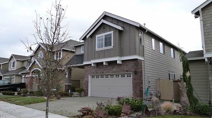 1st image of 4023 61st Ave E