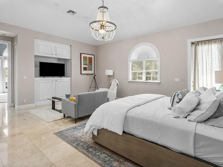 2 Firestone Cir — Photo 17