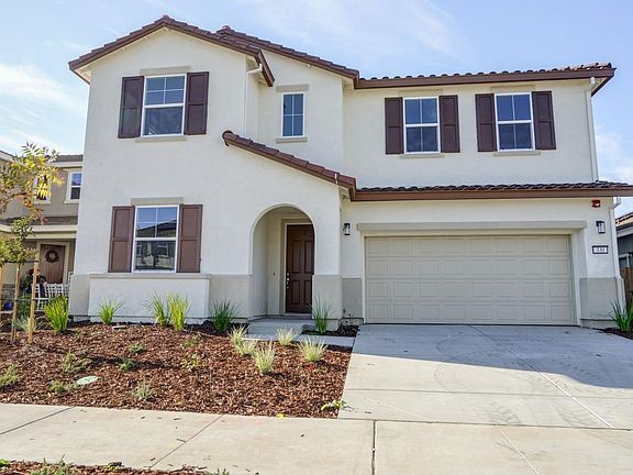 4th image of 330 Lexington Court