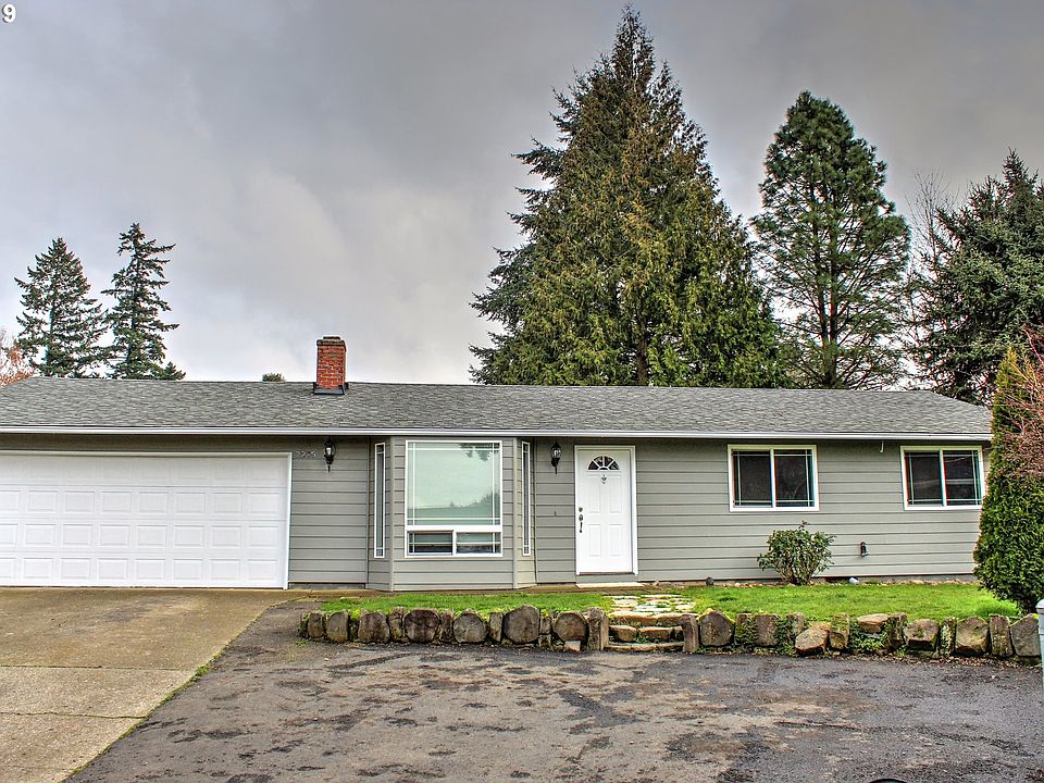 1st image of 2215 NE 109th Ct