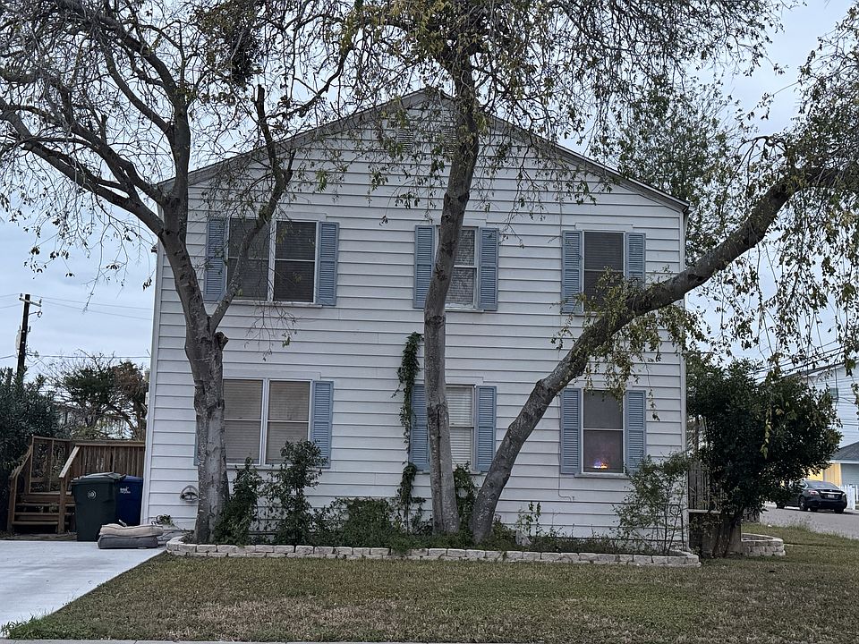 1st image of 120 Cole St