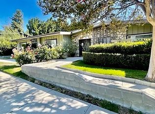 5738 Wilhelmina Ave, Woodland Hills, CA 91367