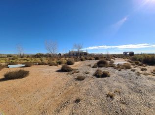 72 Villa Linda Dr, Los Lunas, NM 87031