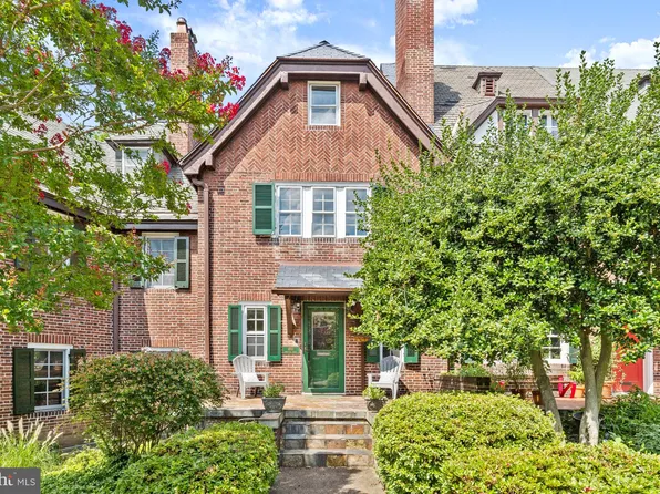 410 Bretton Pl, Baltimore, MD 21218