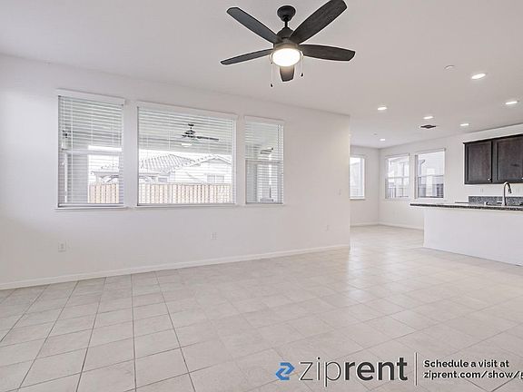 5th image of 2447 Marina Dr