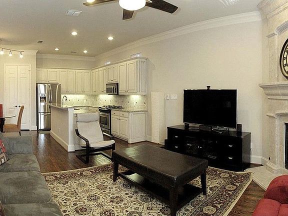 3rd image of 18335 Frankford Lakes Cir