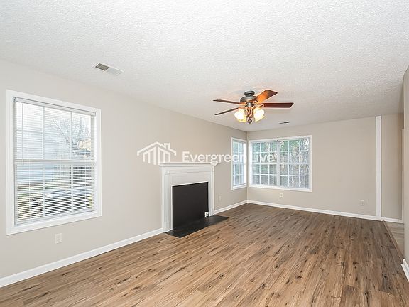 2nd image of 217 Autumn Woods Dr