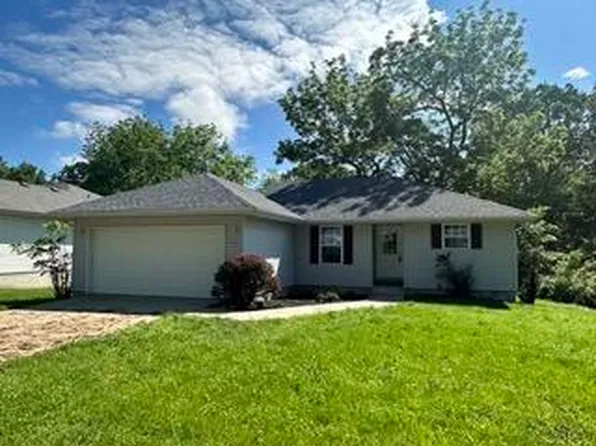 170 N Blair Street, Marshfield, MO 65706