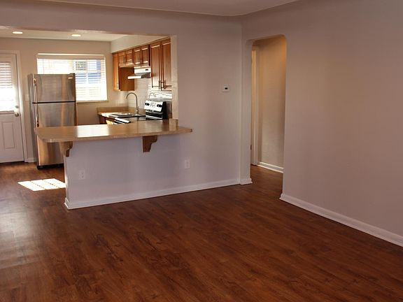 5th image of 1245 Allison St #1245