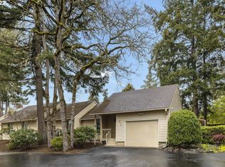 8610 SW Davies Rd #8, Beaverton, OR 97008