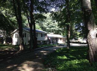 1142 W River St, Milford, CT 06461