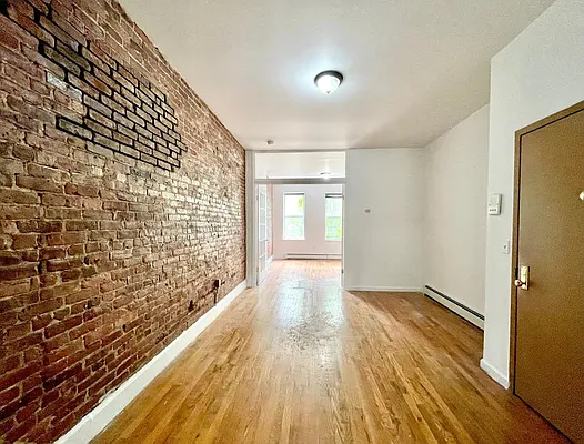 Rented by Parlor Real Estate Corp | media 12