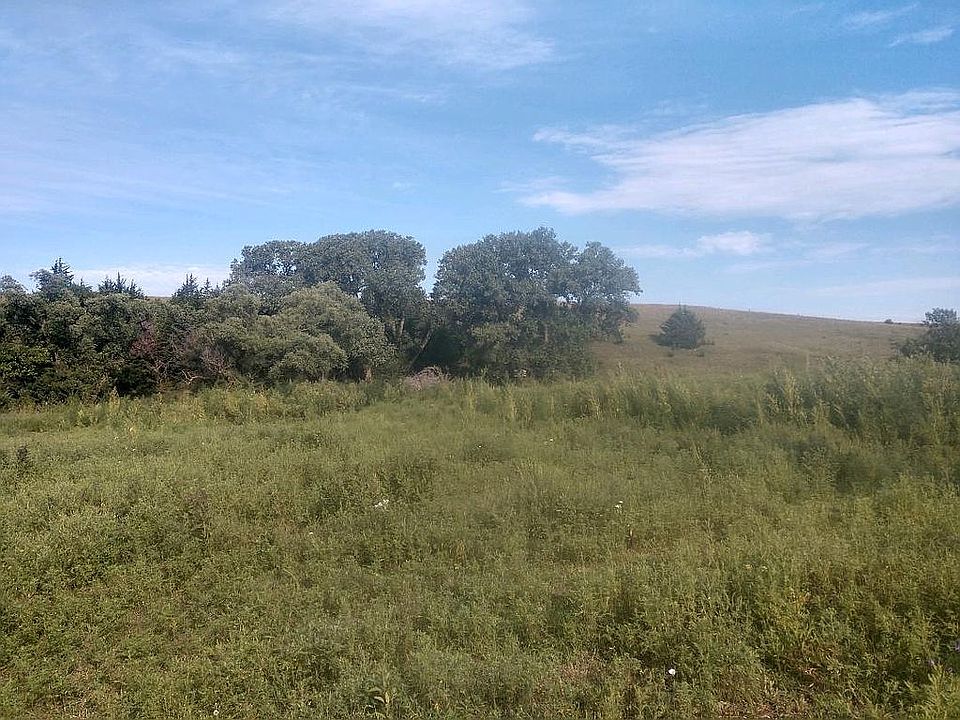 2nd image of 2411 West Rd