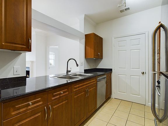 5th image of 12957 Centre Park Cir APT 202