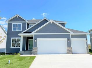 11624 Yuma Ln N, Osseo, MN 55369
