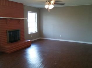 838 Wendy Dr, Grand Prairie, TX 75052