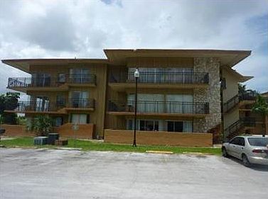 3rd image of 4850 SW 63rd Ter APT 414