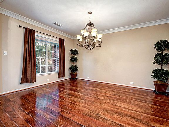 2nd image of 5306 Arcadia Glen Ln