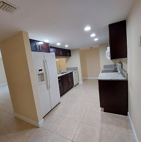 1st image of 820 Lavers Cir APT G409