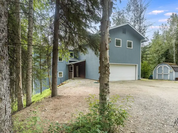 1601 Drouin Rd, Fairbanks, AK 99709