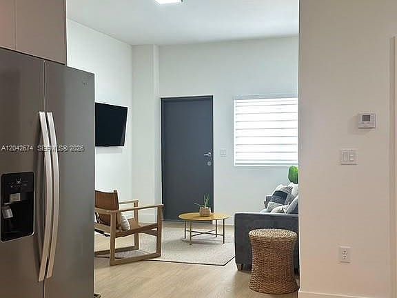 5th image of 3728 NW 19th Ave #101